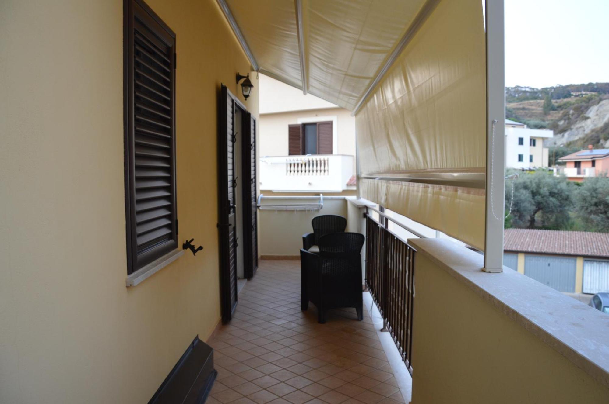 B&B E Casa Vacanza Al Castello Roccella Ionica Exterior photo